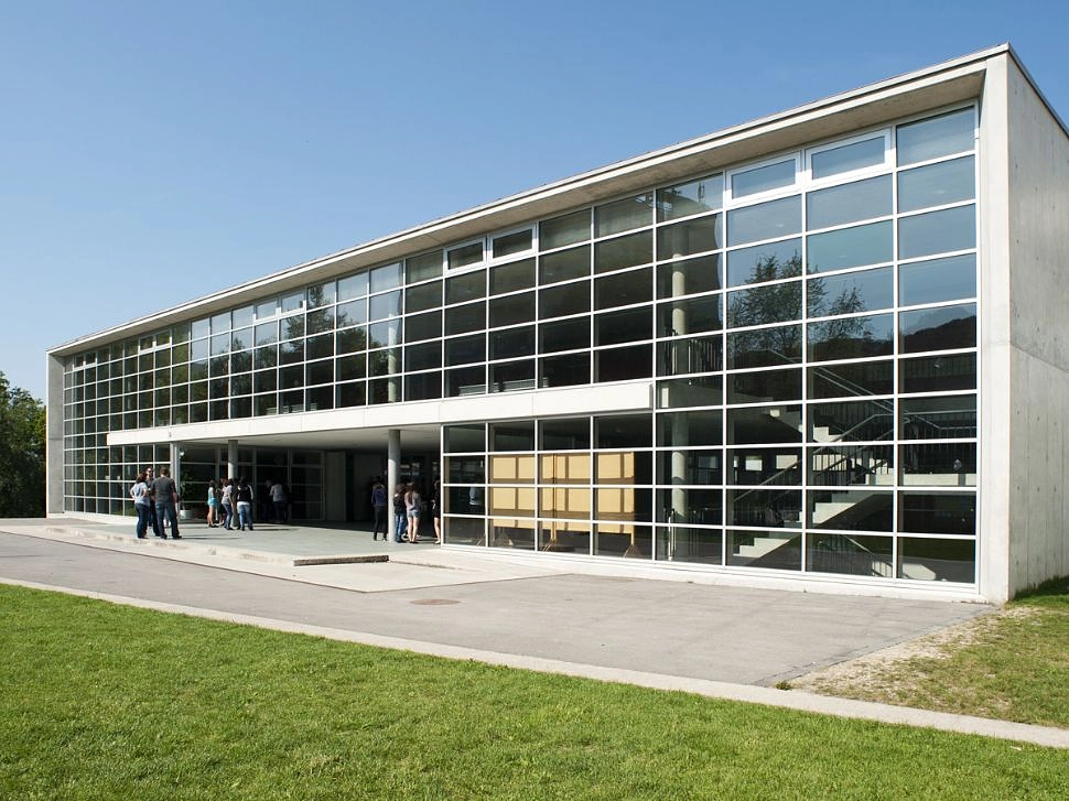 Image média: Préau Collège d'Entre-Bois