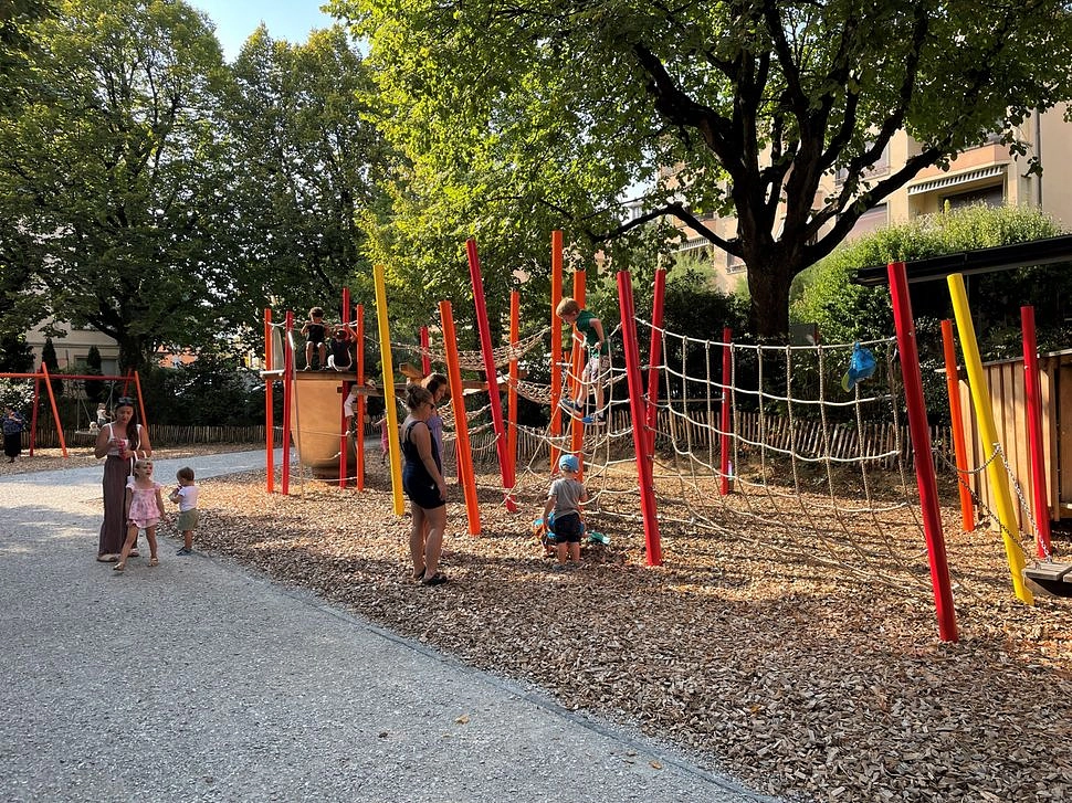 Image média: Place des Faverges