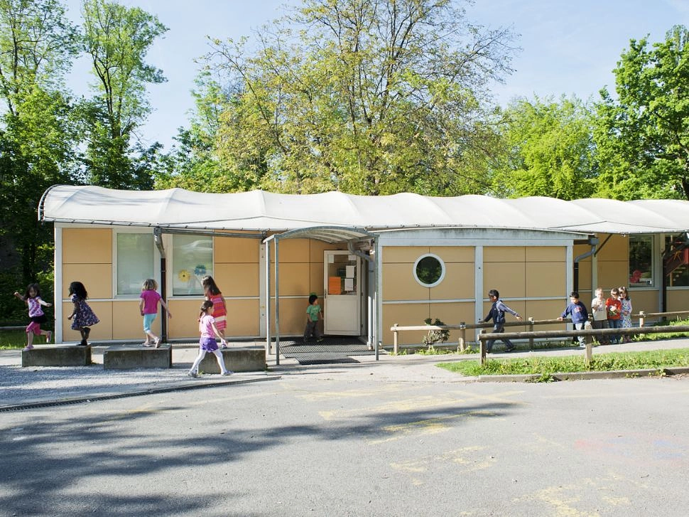 Image média: Cour d'école du collège du Léman