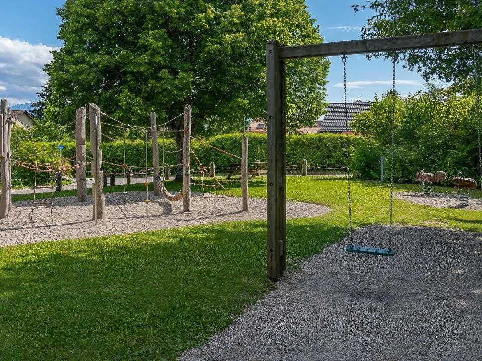 Image média: Vers-chez-les-Blancs, en Coumenets