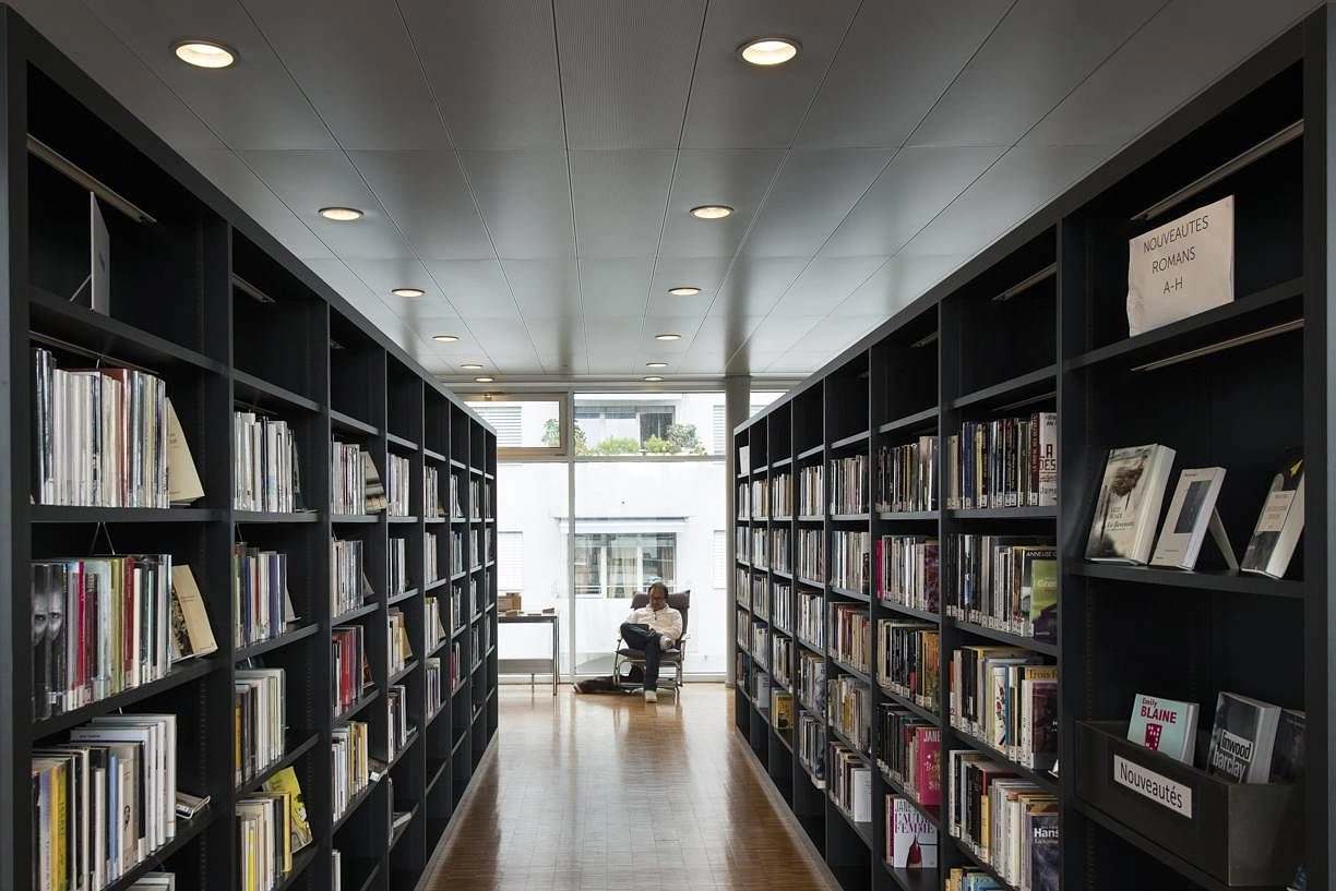 Image média: Bibliothèque Bellevaux