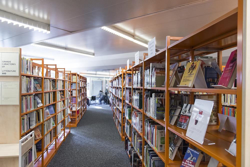 Image média: Enquête à la bibliothèque Chauderon