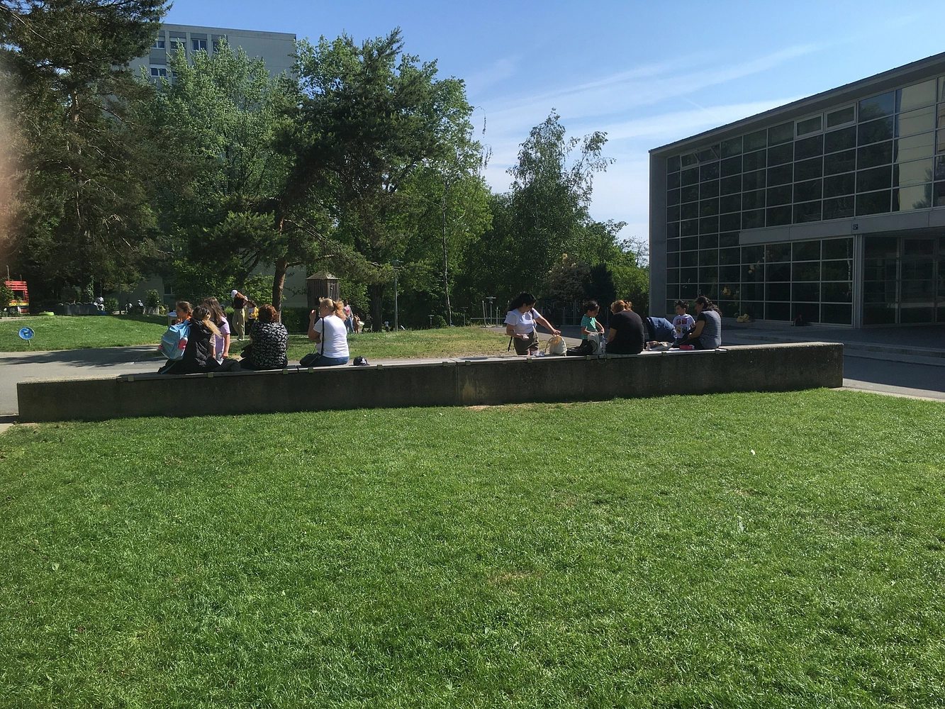 Image média: City Entre-Bois : une place publique accueillante à Entre-Bois