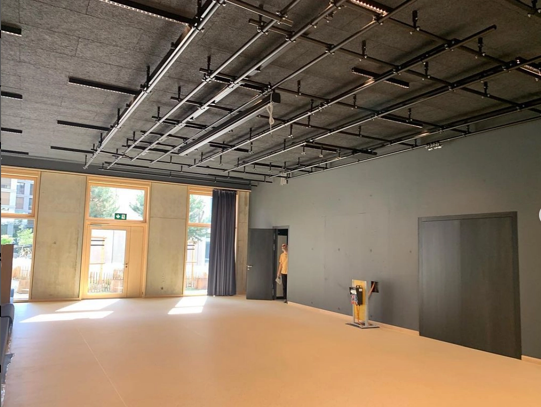 Image média: La Tanière (salle polyvalente du Bled)