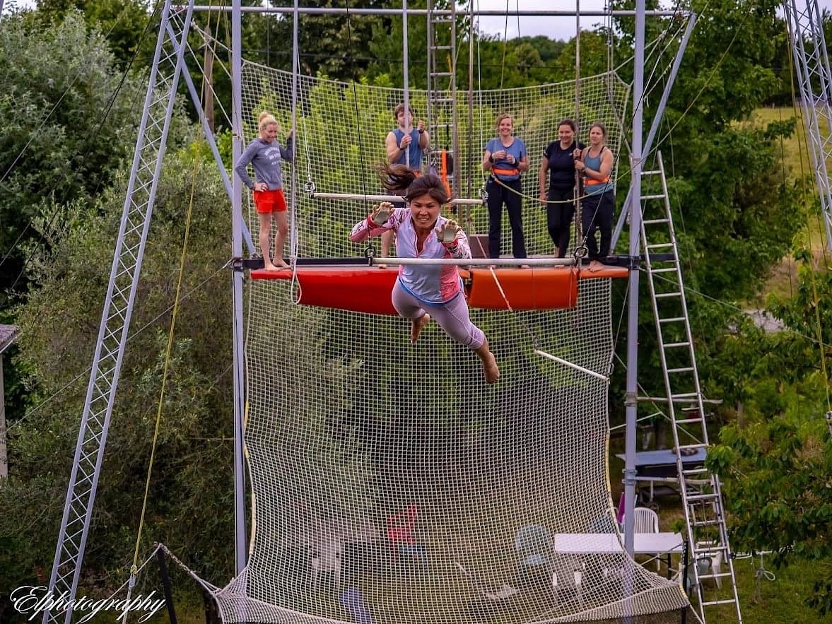 Foto e medias: Apesanteur, trapèze volant pour tous.tes