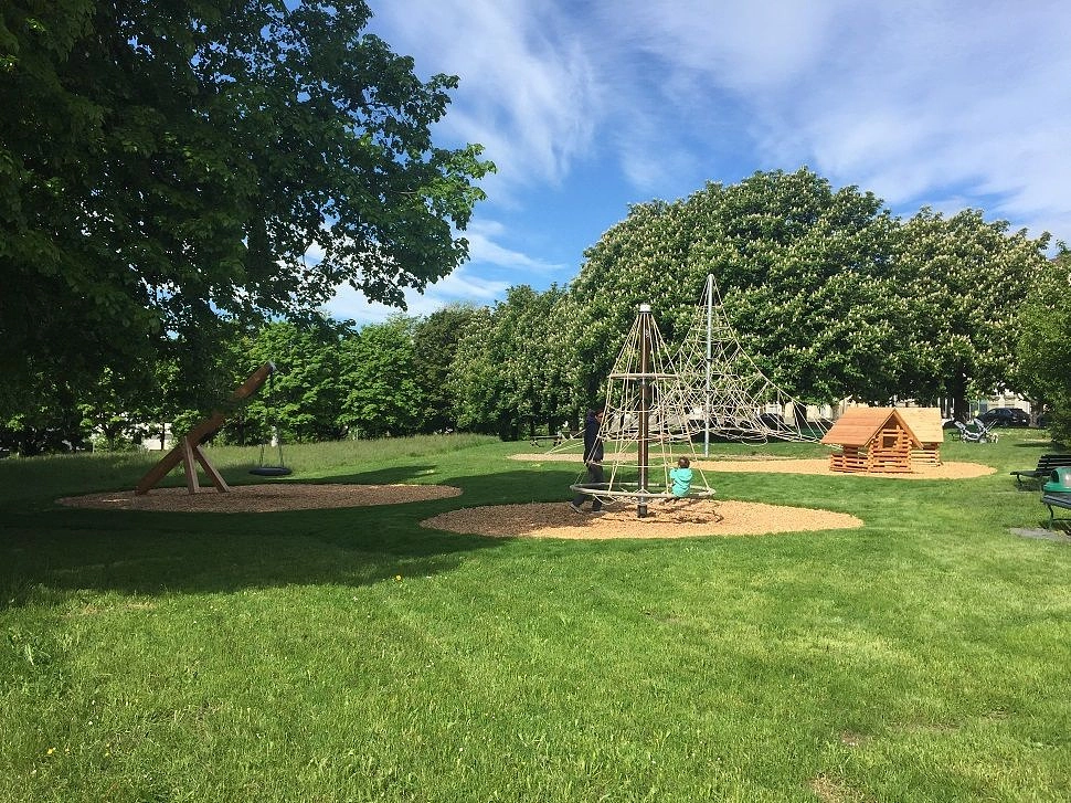 Image média: Jardin des Casernes