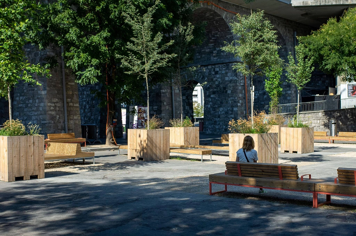 Image média: Place des Pionnières